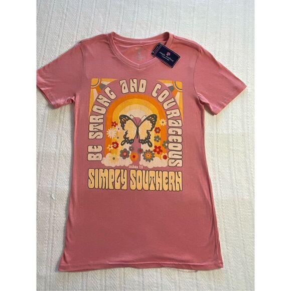 SIMPLY SOUTHERN  MEDIUM “BE STRONG AND COURAGEOUS” Tshirt - Picture 2 of 6